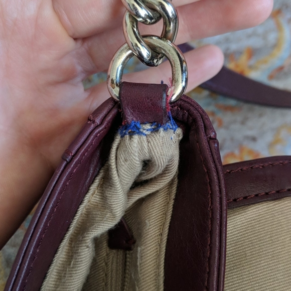 BR oxblood leather crossbody - Picture 8 of 8